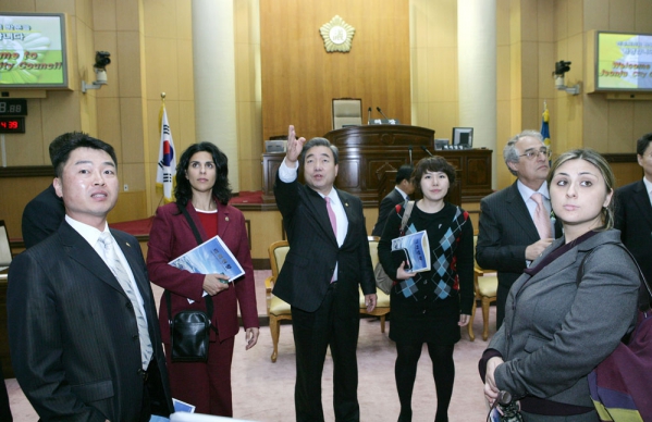 국제로타리 연구단 교환팀(이탈리아) 의회 방문