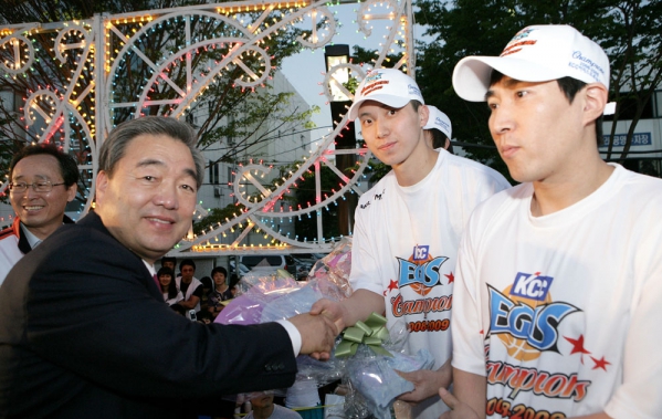 kcc농구단 우승기념 환영행사