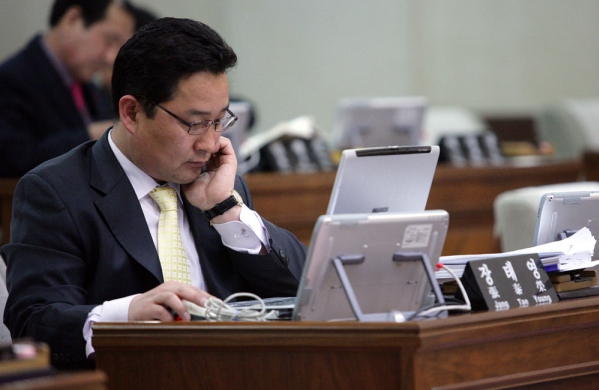 제261회 임시회 제2차 본회의