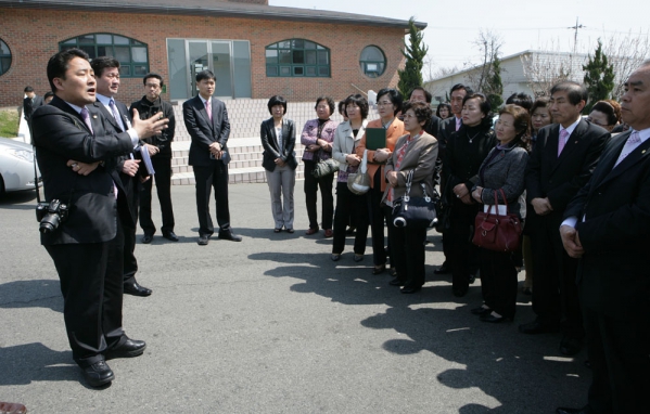 새마을 지도자와 팔복동 음식물 자원화시설 현장방문