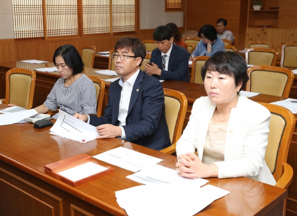 예산결산특별위원회 강연회