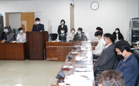 아동 청소년 일탈문제에 따른 지역사회 보호체계 개선방안 토론회