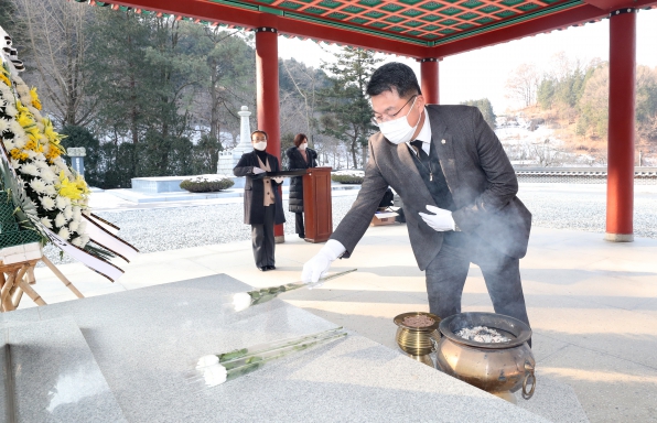 2021 새해 군경묘지 참배