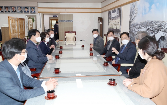 우원식의원 전주시의회 방문