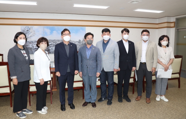 여수시 운영위원회 위원 방문