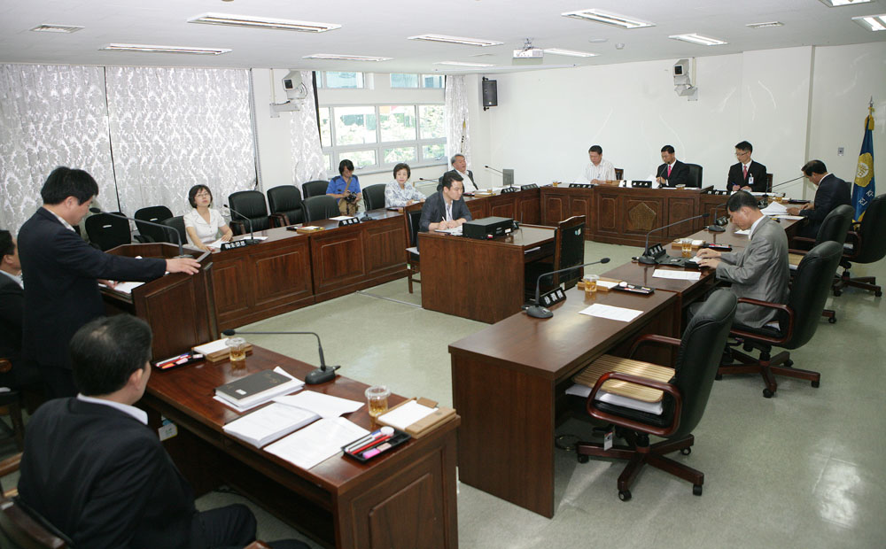 운영위원회 회의