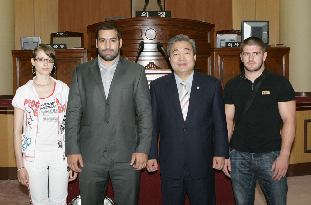 이바노프 전주시의회 방문