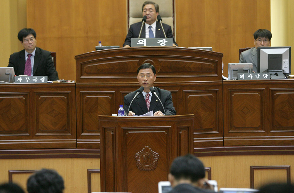 가로수 관리 부실 투성이(5분자유발언)