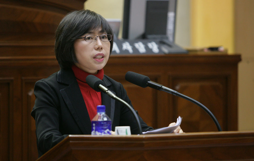 종합경기장 뉴타운 새도시문제 유발