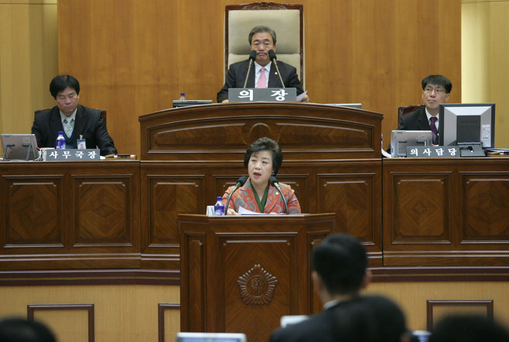 의회동의없는 민간위탁 예산 도마위