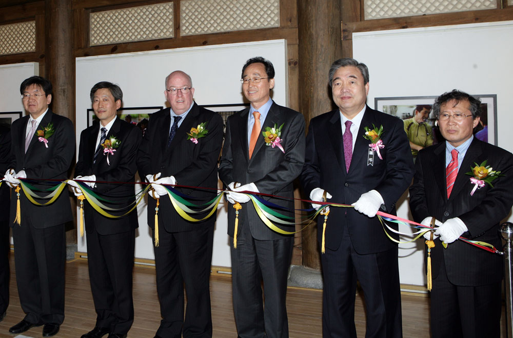 사진으로 보는 자원봉사 이야기 사진전