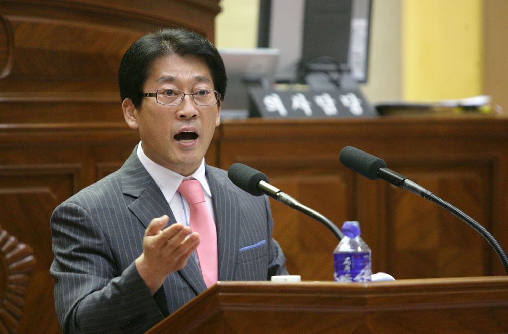 관광 기본인프라 재구축 필요