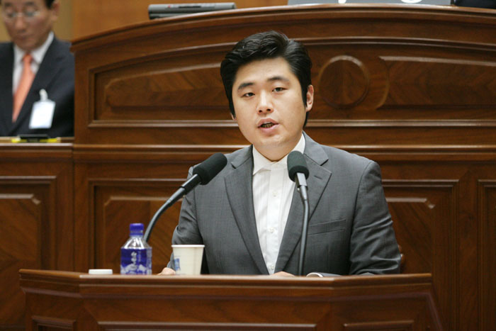 소외계층 지역신문구독 지원해야