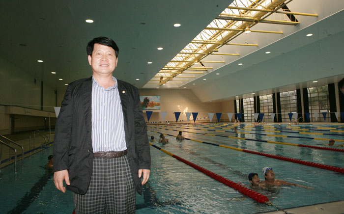 덕진수영장 개장