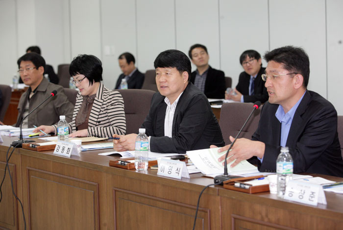 전주 창원시의회 조례연구 토론