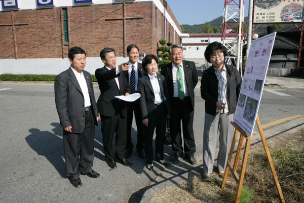 행정위원회 한스타일진흥원 신축예정지 현장활동