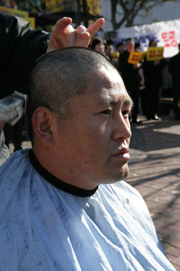 전주·완주 통합 혁신도시추진위원회 출범식 및 삭발식(오거리광장)