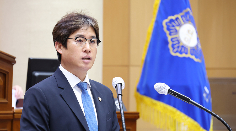 전주시의회 김정명 복지환경위원회 위원장 사진