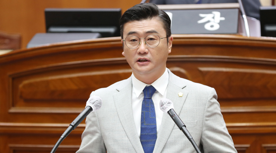 전주시의회 김성규 행정위원회 부위원장 사진