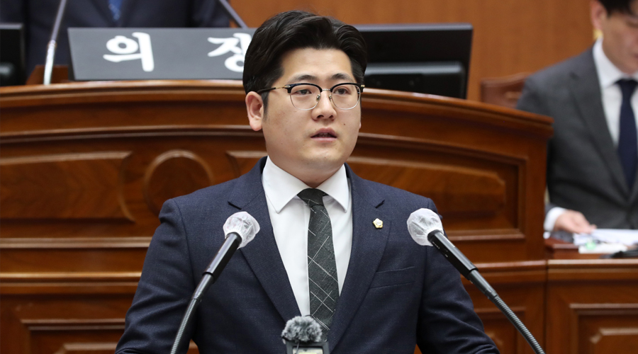 전주시의회 김세혁 도시건설위원회 부위원장 사진