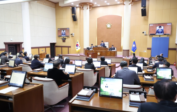 제425회 정례회 제5차 본회의