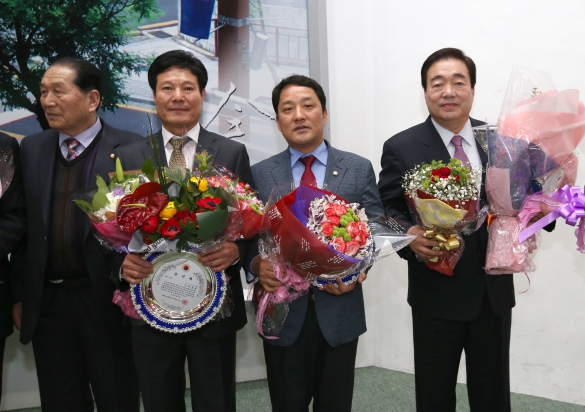 노인복지 공로 감사패 수상