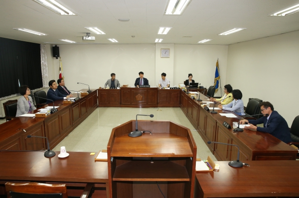 제311회 임시회 제1차 행정위원회 회의