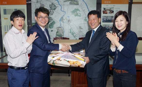 전주 시니어클럽 한복전달식