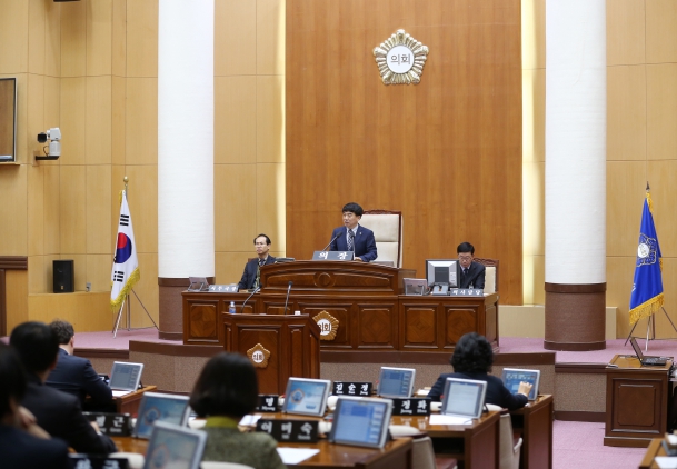 제328회 임시회 2차본회의