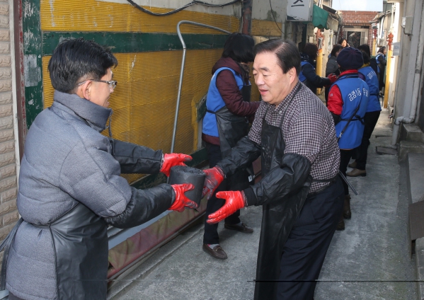 연탄배달 봉사활동(금암동)