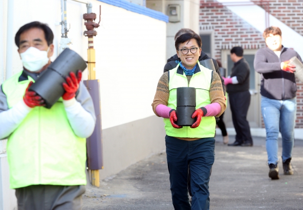 인후2동 저소득가정 연탄배달 봉사활동