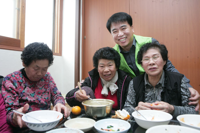 사랑의 떡국 나눠요