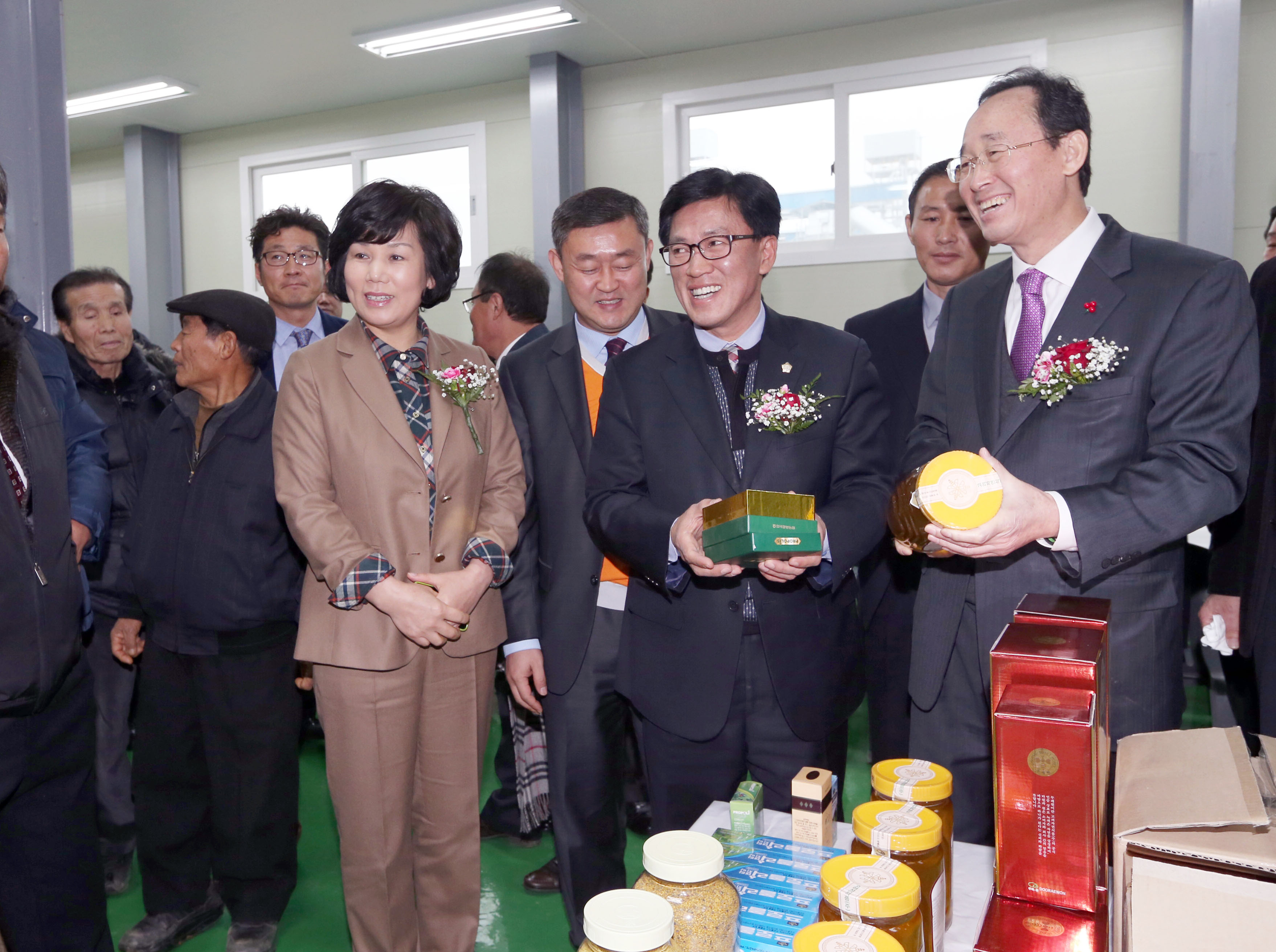 벌꿀 농축 가공시설 준공식