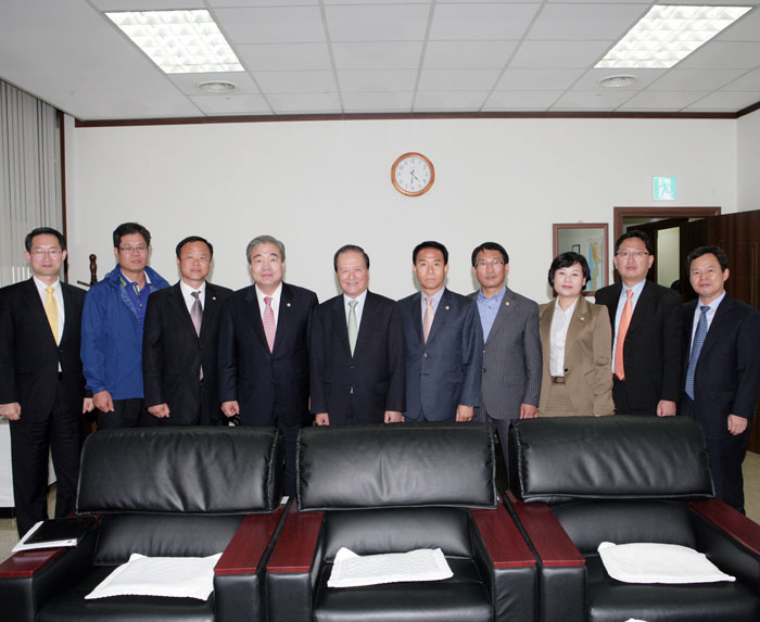 상생협력 특별추진위원회