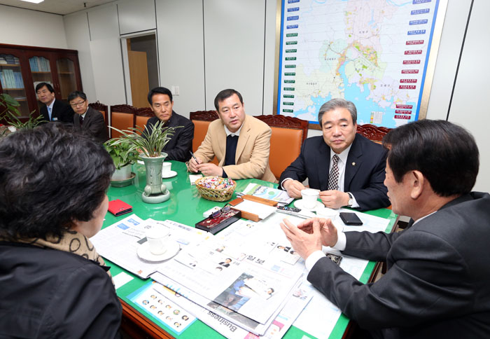 전주 완주상생특위 창원방문