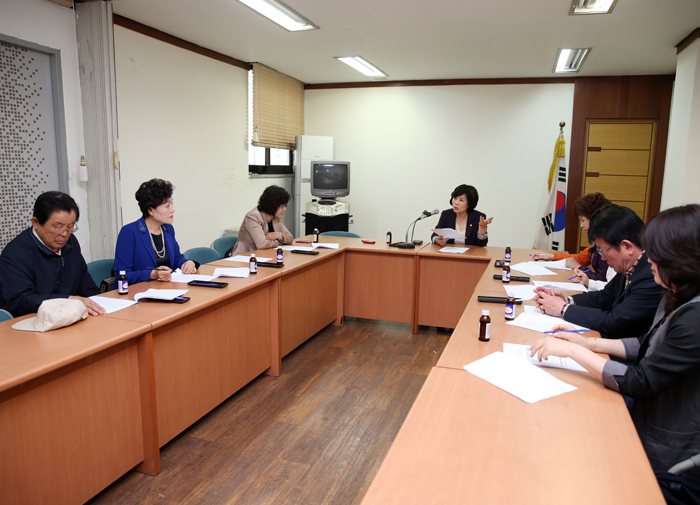 보행자 우선도로 확보를 위해