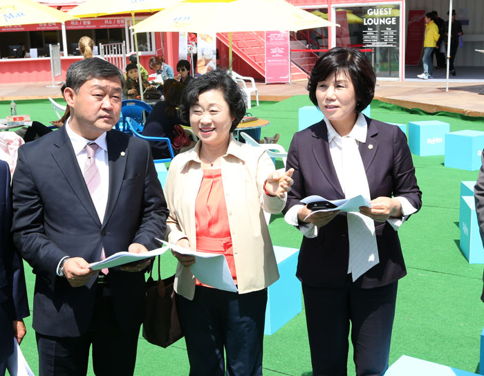 전주 국제영화제 현장활동