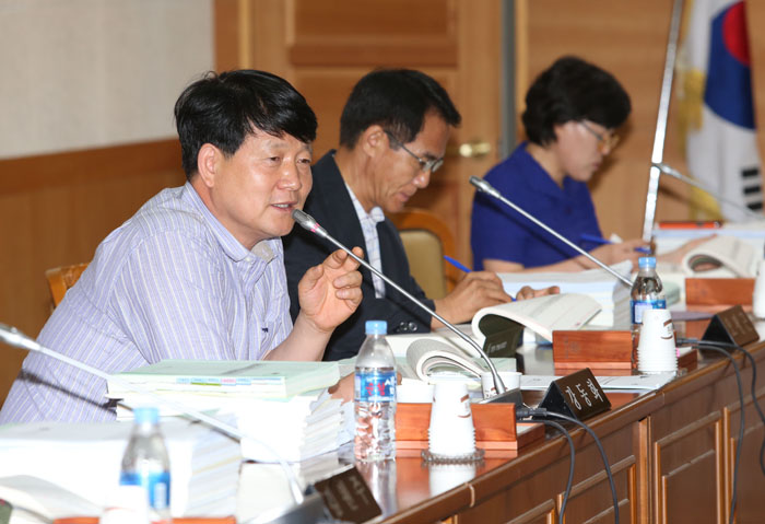 예산결산특별위원회