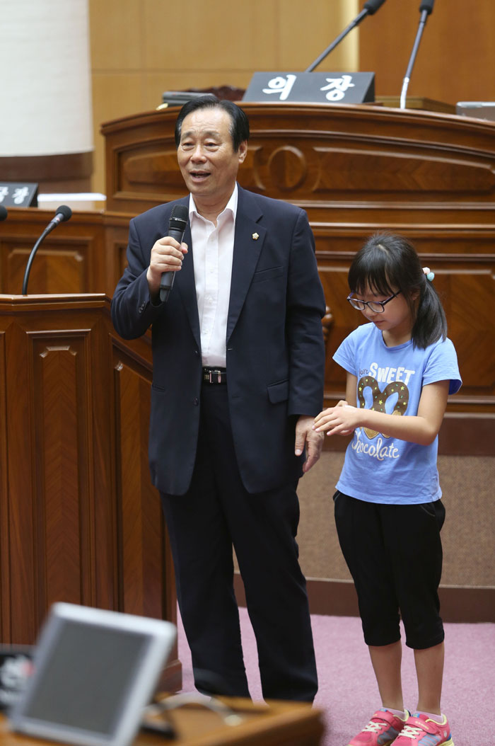 어린이 의회체험 초포초등학교